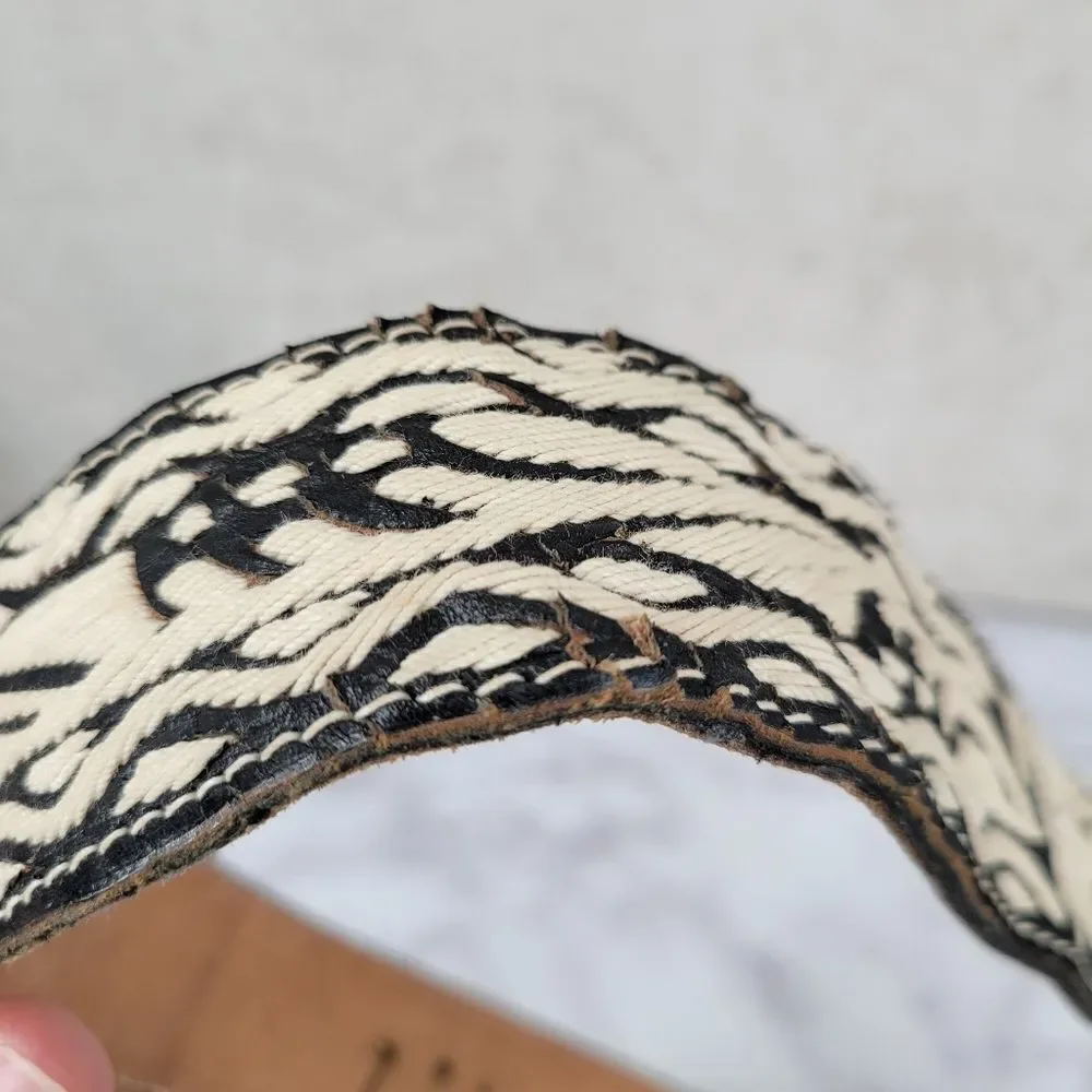 Black and Cream Embroidered Belt Mexico Western Cowboy Leather